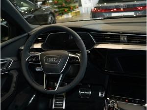 Audi Q8 e-tron edition Dakar 55 quattro