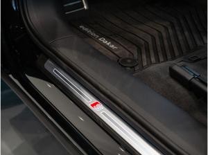 Audi Q8 e-tron edition Dakar 55 quattro