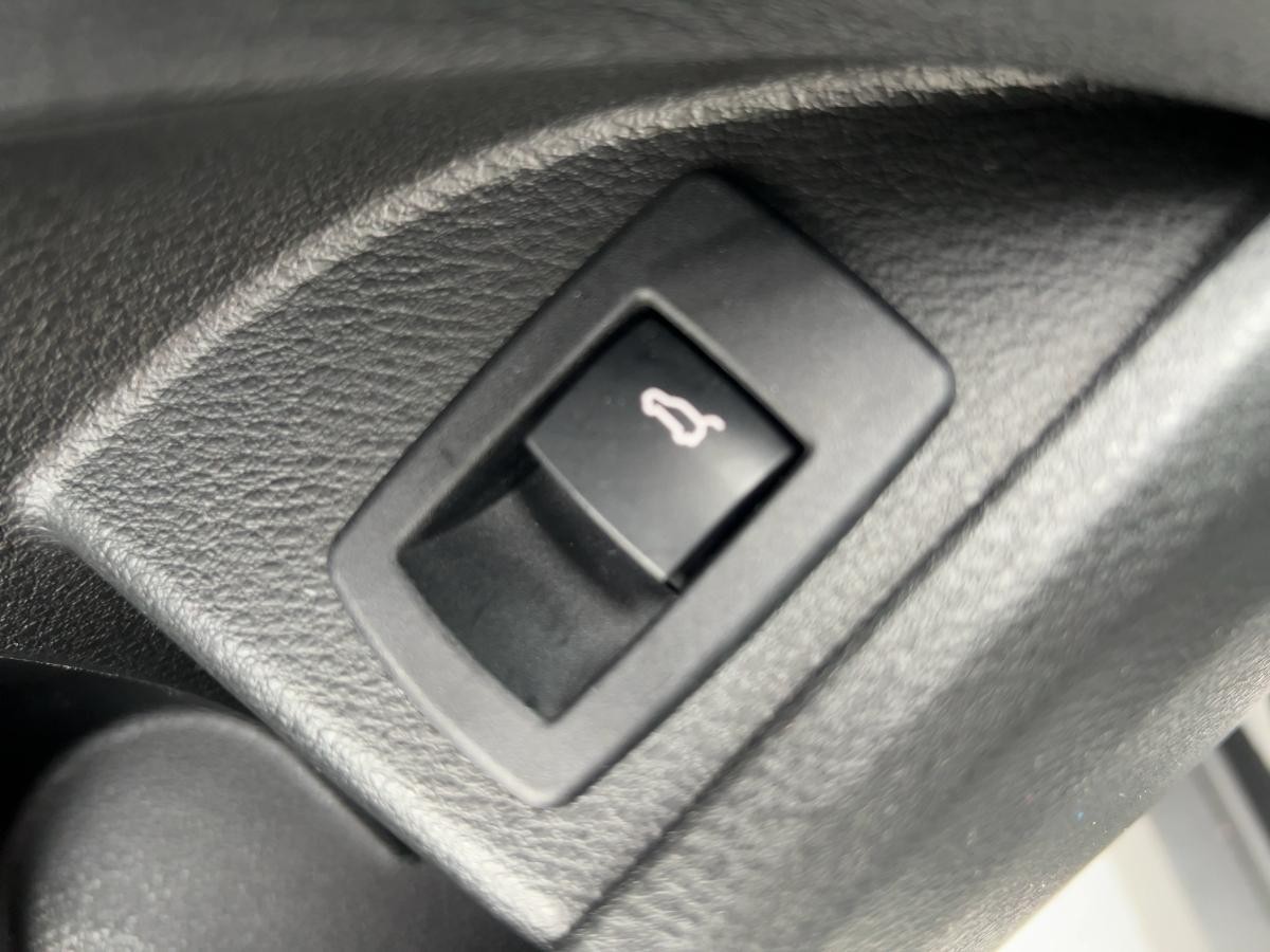 BMW X2 sDrive18i Advantage Automatik + Kamera