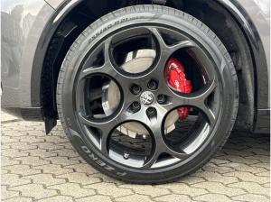 Alfa Romeo Stelvio 2.0 Turbo Veloce Q4 AHK Panoramadach 21"