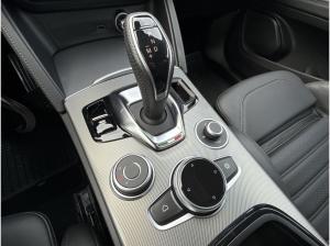 Alfa Romeo Stelvio 2.0 Turbo Veloce Q4 AHK Panoramadach 21"