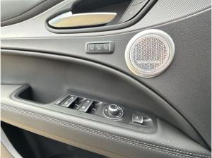 Alfa Romeo Stelvio 2.0 Turbo Veloce Q4 AHK Panoramadach 21"