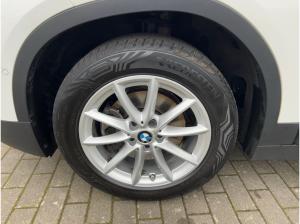 BMW X2 sDrive18i Advantage Kamera Sitzheizung