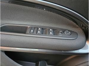 Fiat 600 1.2 T MHEV - Style Paket - Sitzheizung - LED - 136 PS