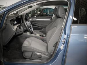 Volkswagen Golf VIII 1,5 TSI Life ACC LED PDC 17"