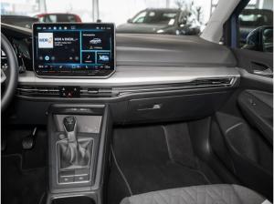 Volkswagen Golf VIII 1,5 TSI Life ACC LED PDC 17"