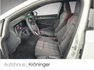 Volkswagen Golf VIII 2.0 TSI GTI Navi AHK **VORFÜHRWAGEN**