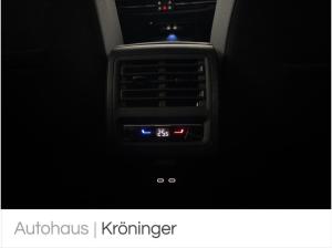 Volkswagen Golf VIII 2.0 TSI GTI Navi AHK **VORFÜHRWAGEN**