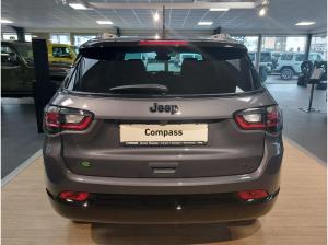 Jeep Compass MY24 e-Hybrid Summit