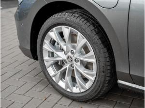 Skoda Superb Combi Selection 1.5 TSI iV DSG ACC AHK