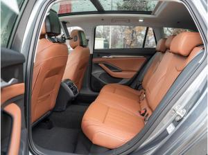 Skoda Superb Combi Selection 1.5 TSI iV DSG ACC AHK