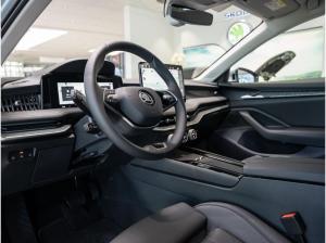 Skoda Superb Combi 1.5 TSI 110kW DSG Selection*MASSAGE/NAVI/MATRIX/AHK/LEDER*
