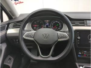 Volkswagen Passat Variant Elegance 2.0 TDI DSG AHK,NAV,RFK,Matrix-LED