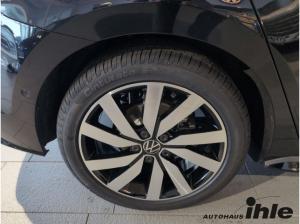 Volkswagen Touran 1,5 TSI DSG Highline R-Line 7-Sitzer Black Style