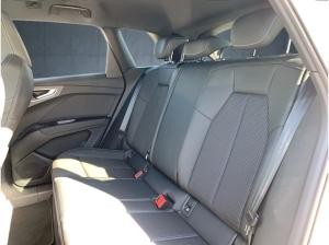 Audi Q4 e-tron e-tron S line 45 W-Pumpe/Matrix/AHK/Nav/20''/sound/Assist