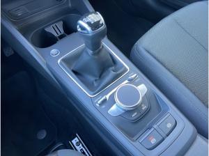 Audi Q2 30 TFSI S line KLIMA LED