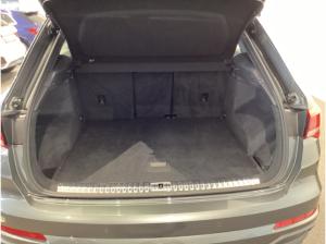 Audi Q3 ** S line ** 35 TDI quattro S tronic Navi Rückfahrkam. El. Heckklappe