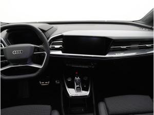Audi Q4 e-tron S-Line 45 quattro / Matrix, Pano, AHK