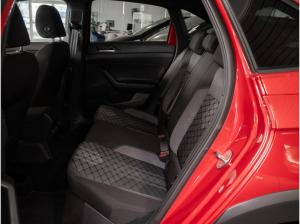 Volkswagen Taigo 1,5 TSI DSG R-Line IQ.Light R-Kamera 17"