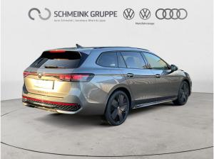 Volkswagen Passat R-Line 2.0 TDI DSG AHK Kamera Navi