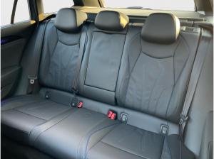 Volkswagen Passat R-Line 2.0 TDI DSG AHK Kamera Navi