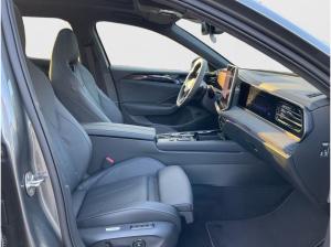 Volkswagen Passat R-Line 2.0 TDI DSG AHK Kamera Navi
