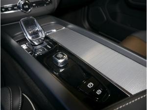 Volvo XC 60 B5B AWD Plus Black-Edition