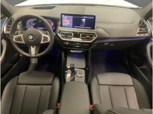 BMW X3 xDrive30i LASER HUD PANO AHK SPORTSITZ FACEL.