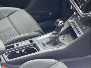 Audi Q3 S line 35 TDI MATRIX*VIRTUAL*SONOS*PANO*AHK