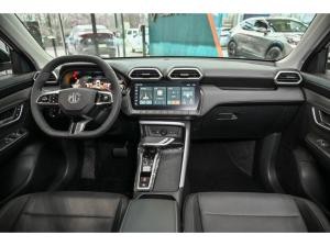 MG ZS Hybrid+ Luxury Pebble Black