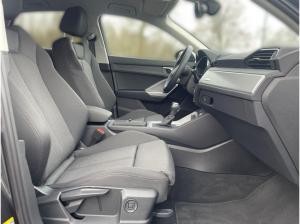 Audi Q3 Sportback S line 45 TFSI e S tronic Navi ACC Optik Schwarz