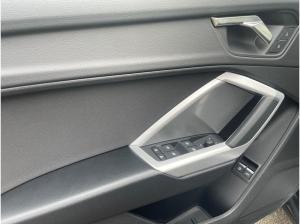Audi Q3 Sportback S line 45 TFSI e S tronic Navi ACC Optik Schwarz