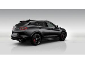 Alfa Romeo Stelvio 2.9 V6 Quadrifoglio+Akrapovic+LED+PANO+21Zoll+