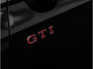 Volkswagen Golf "GTI" 2,0 l TSI 7-Gang-DSG BLACK-STYLE-LM19-DCC-WKR-NEBEL