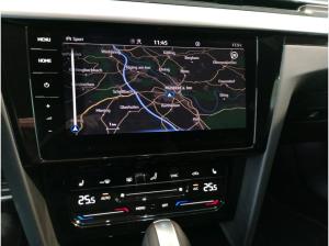 Volkswagen Arteon Shootingbrake R-LINE 2.0TDI DSG ACC.5J-G.AHK.KAMERA.NAVI+VC.DCC.LED.LKRD-HZG.4xSHZ