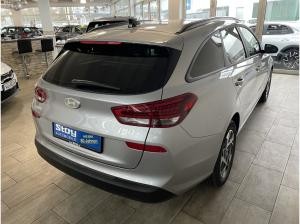 Hyundai i30 Kombi MJ25 1.5 T-GDI Navi LED SHZ PDC v+h Kam