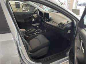 Hyundai i30 Kombi MJ25 1.5 T-GDI Navi LED SHZ PDC v+h Kam