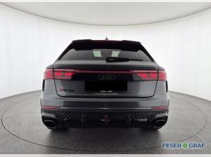 Audi RS Q8 SUV performance tiptronic