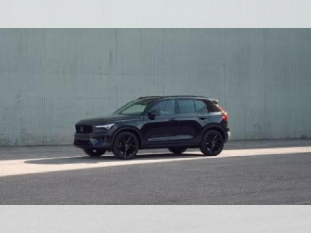 Volvo XC40 B3 Ultra Black Edition, Licht-P. ** GEWERBE-AKTION**
