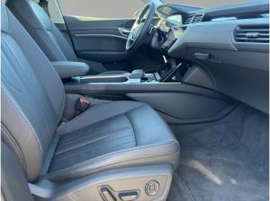 Audi Q8 Sportback 55 e-tron advanced qu LED AHK HuD virtual