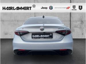 Alfa Romeo Giulia Veloce Q4 2.0 PDC+KAMERA+NAVI+CARPLAY+SHZ