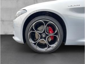 Alfa Romeo Giulia Veloce Q4 2.0 PDC+KAMERA+NAVI+CARPLAY+SHZ