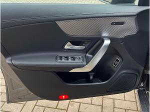 Mercedes-Benz CLA 200 d SB Progressive Night LED Panorama 360°