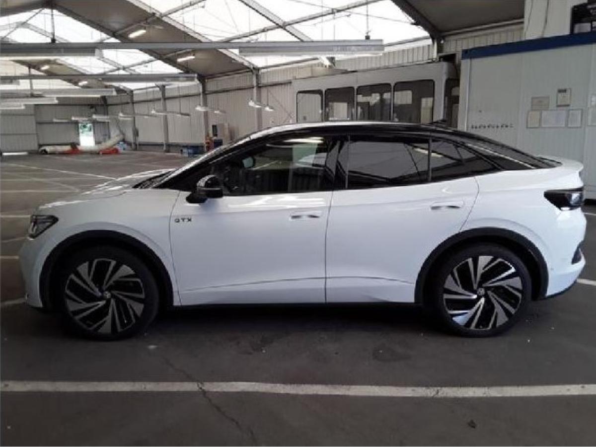 Volkswagen ID.5 GTX 4Mo UPE 74.420,- VOLL! WÄPU AHK