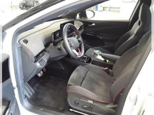 Volkswagen ID.5 GTX 4Mo UPE 74.420,- VOLL! WÄPU AHK