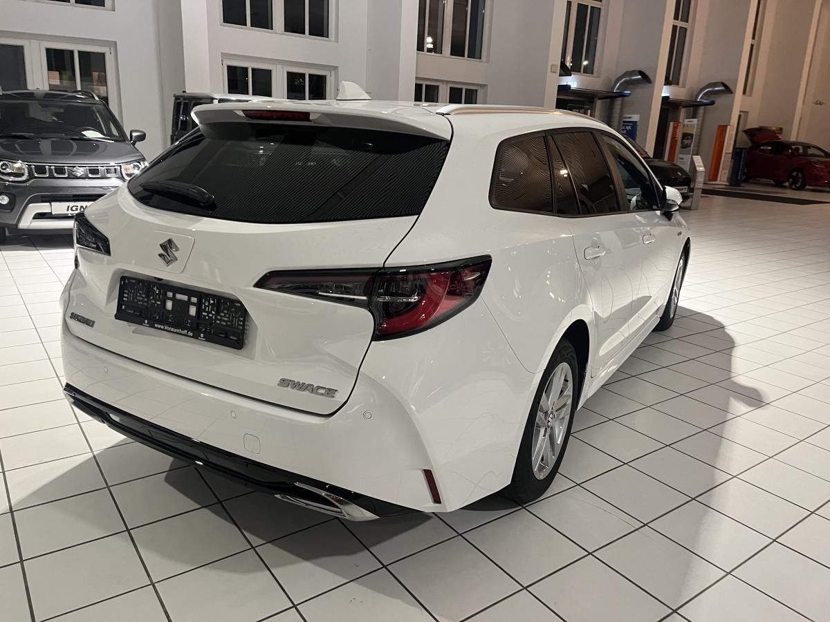 Suzuki Swace 1.8 HYBRID CVT Comfort+