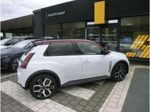 Renault 5 TECHNO 120 PS Batterie  40 KW in Perllmutt Weiß Dach Black oder andere Farben mit Aufpreis