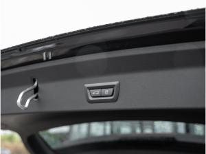 BMW X3 xDrive20d 140 kW M Sportpaket, Neupreis: EUR 84.650,-