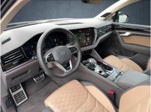 Volkswagen Touareg R-Line 3.0 TDI StHz/AHK/Pano/Luft/HDMatrix/22''/Assist