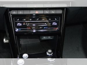 Volkswagen T-Roc Cabrio R-Line 1.5 TSI DSG 150PS***Navi, Black Style, 19" , Keyless, IQ-Light, WR***sofort verfügbar